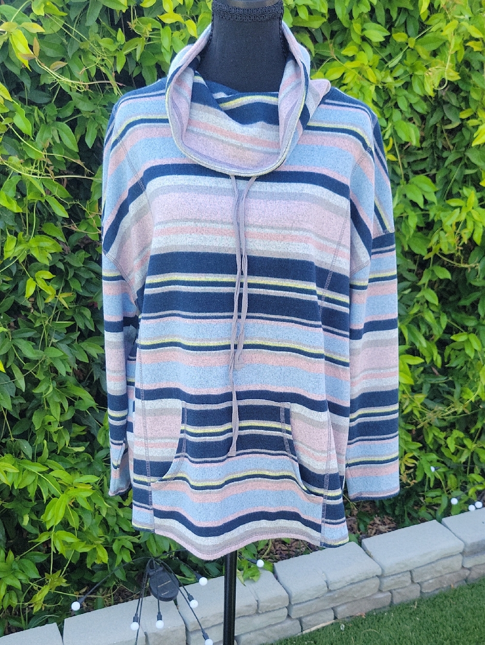 Multicolor Blue Striped Cowl Neck Pullover Sweater With Front Pocket Sz 1X